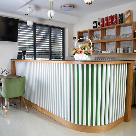 Merak Rooms & Caffe Bar Σάμπατς Εξωτερικό φωτογραφία
