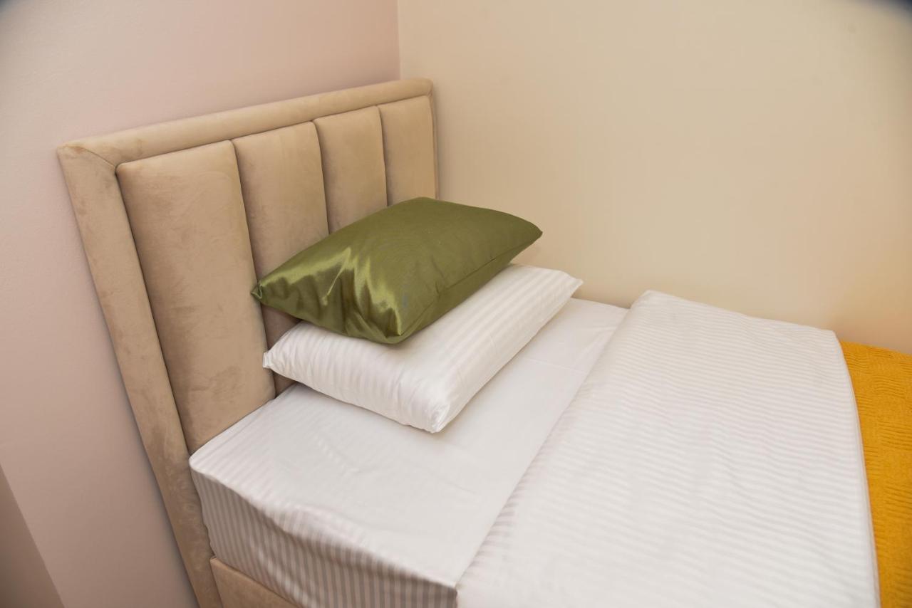 Merak Rooms & Caffe Bar Σάμπατς Εξωτερικό φωτογραφία