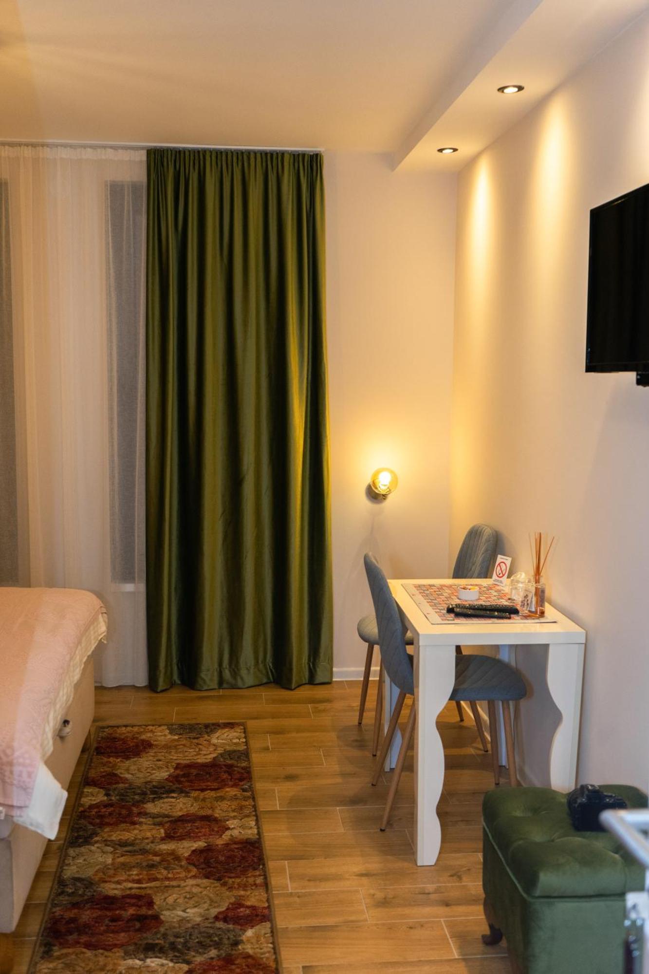 Merak Rooms & Caffe Bar Σάμπατς Εξωτερικό φωτογραφία