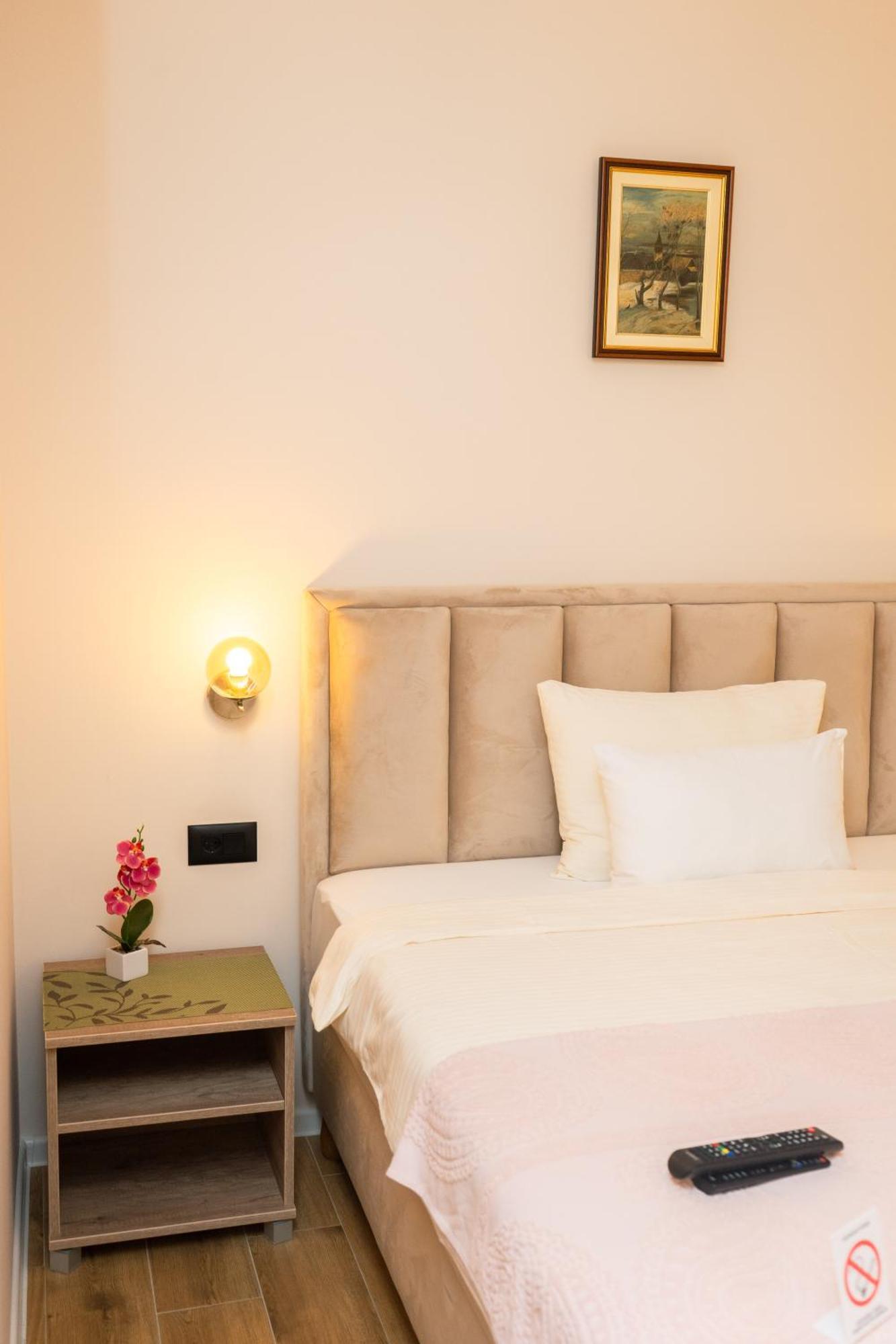 Merak Rooms & Caffe Bar Σάμπατς Εξωτερικό φωτογραφία