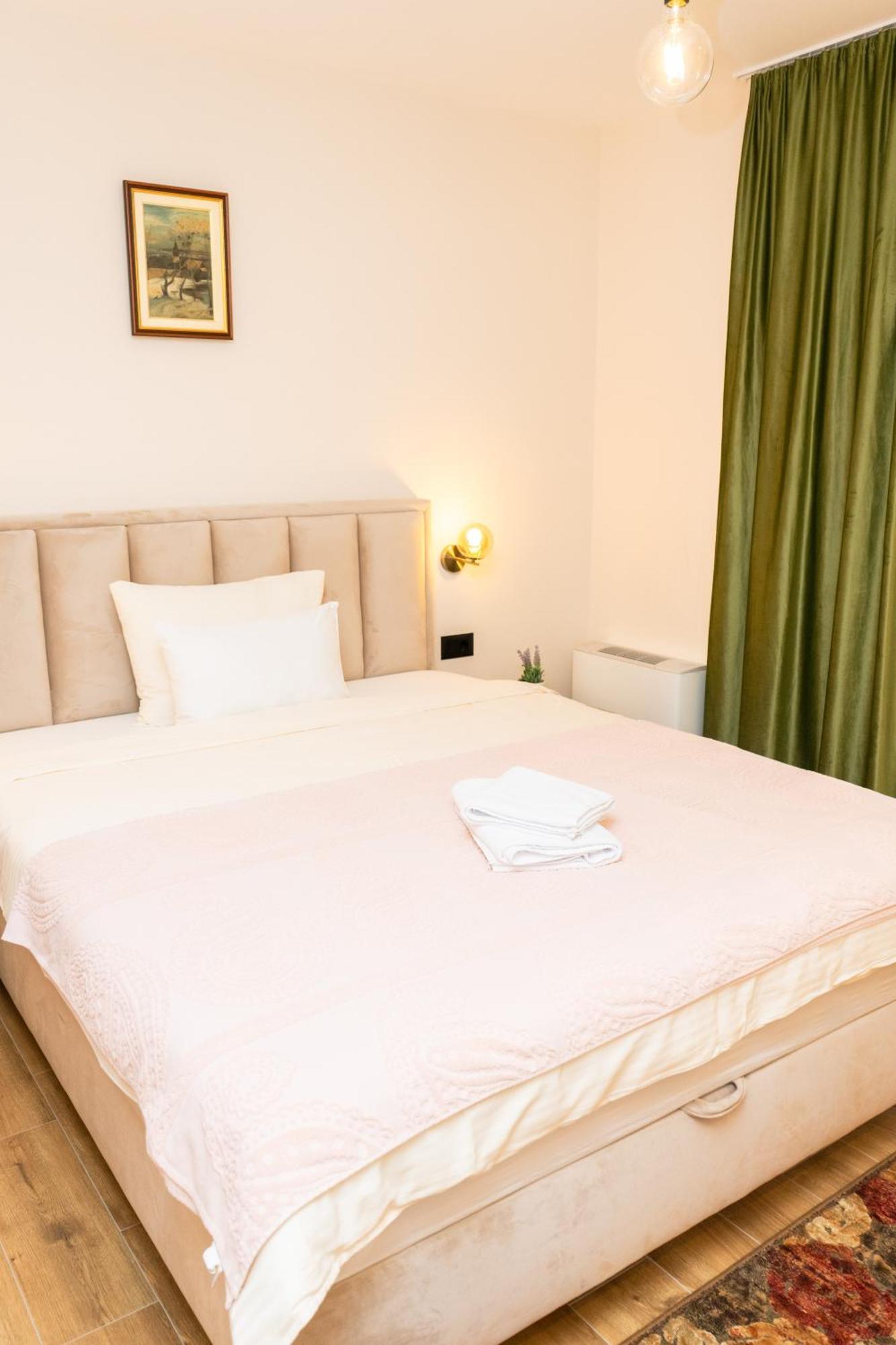 Merak Rooms & Caffe Bar Σάμπατς Εξωτερικό φωτογραφία